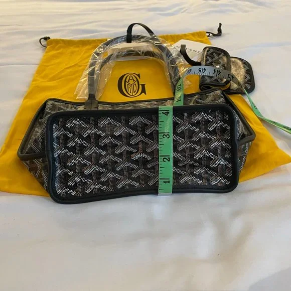 ❌SOLD❌ New GOYARD Anjou Mini Black Reversible Tote - Picture 15 of 16